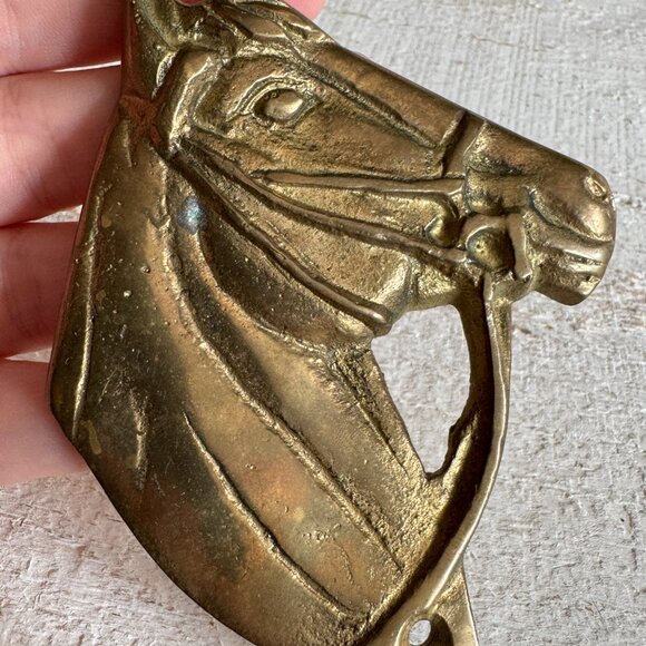 Vintage Horse Hook Holder - Picture 3 of 9